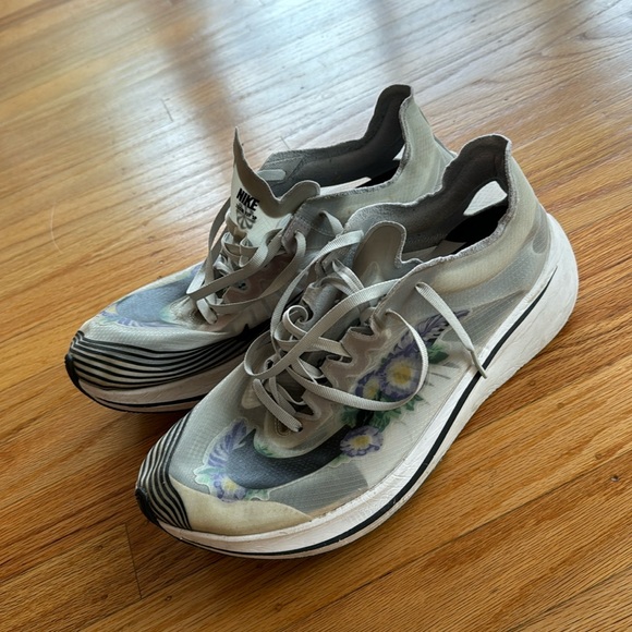 Nike Zoom Fly SP - Purple Floral Women’s 11.5 - Picture 1 of 7